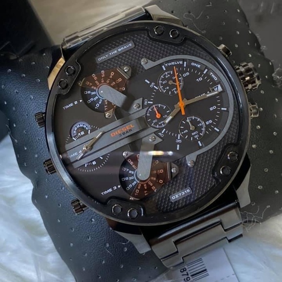 DZ7315 - Diesel Men’s Mr. Daddy 2.0 Gunmetal Tone Watch - Picture 4 of 10